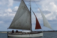 Pearl-under-sail-