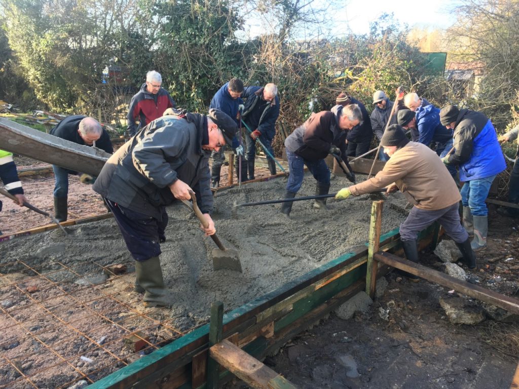 Up river yacht club launch and recovery syndicate crack on with the next tractor shed base